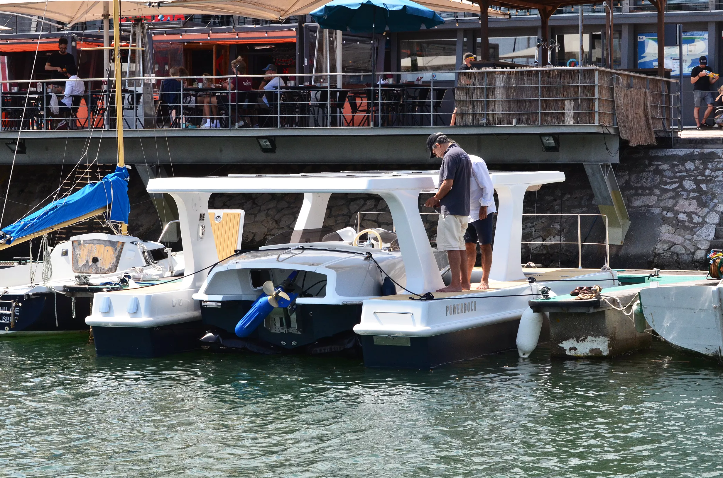 Boat charging in a Powerdock